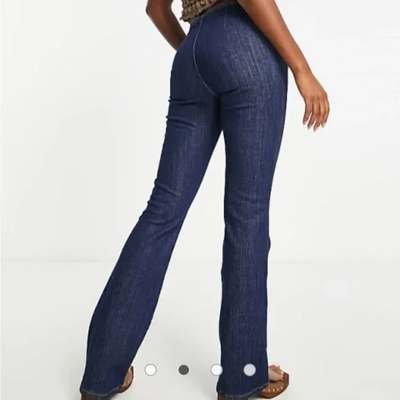 Topshop Y2K buckle flare jeans in indigo, size 30” waist - Picture 3 of 11
